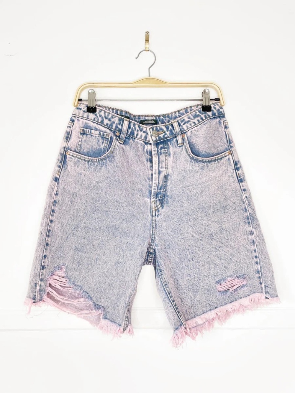 wild fable Light Wash Denim Shorts with Pink Frayed Trim size 2